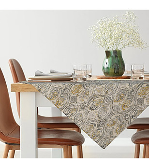 Гобленова покривка с принт 85x85 см снимка