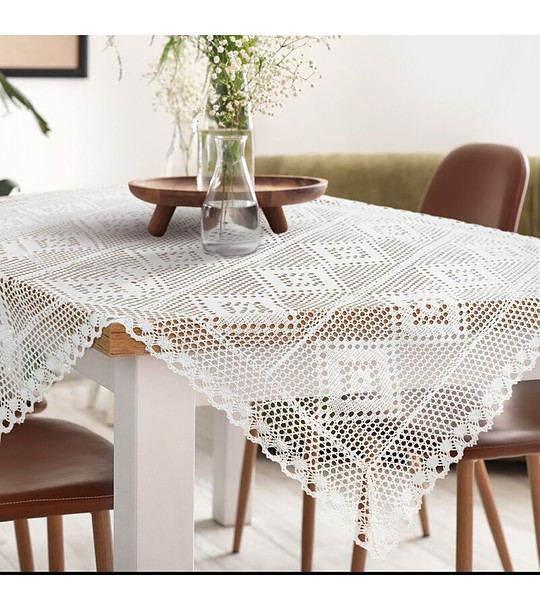 Бяла ажурна плетена квадратна покривка 85x85 см снимка