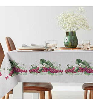 Екрю покривка с принт на лозя 140x220 см снимка