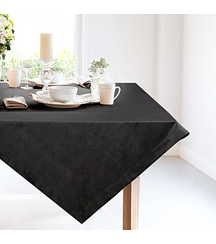 Черна велветова покривка за маса 85x85 см снимка