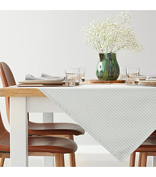 Жакардова покривка с райе 85x85 см снимка