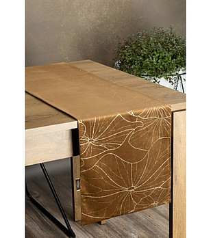 Кафяв кадифен тишлайфер със златисти листа 35x180 см снимка