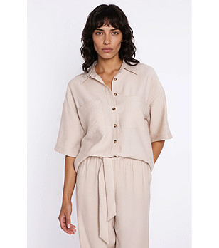 Бежова риза с къс ръкав снимка