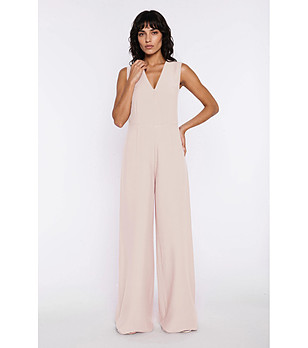 Бежов гащеризон с широки крачоли снимка