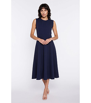 Тъмносиня рокля без ръкави снимка