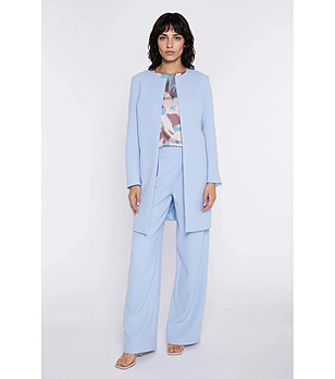 Светлосиньо дълго сако без закопчаване снимка