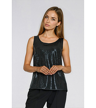 Черен топ с пайети снимка