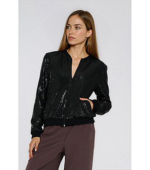 Черен суитшърт с лъскав ефект снимка