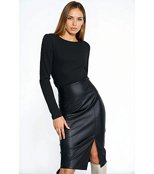 Черна пола молив с висока талия и цепка снимка