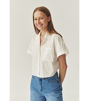 Бяла дамска памучна къса риза Ambala снимка