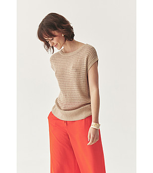 Бежова плетена блуза Tassia с лен снимка