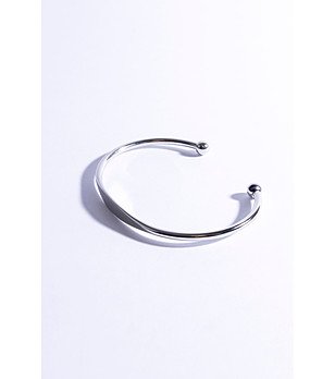 Сребриста мъжка твърда гривна от неръждаема стомана снимка