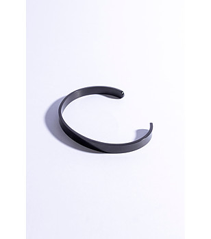 Мъжка черна стоманена гривна маншет снимка