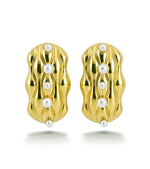 Златисти обеци с релеф и перли снимка