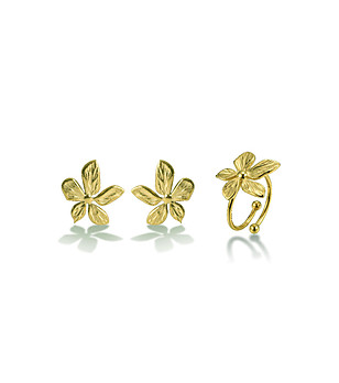 Златист комплект бижута с флорални елементи снимка