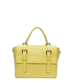 Жълта чанта тип tote с катарами снимка