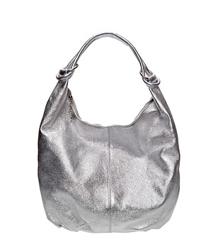 Сребриста чанта тип hobo  снимка