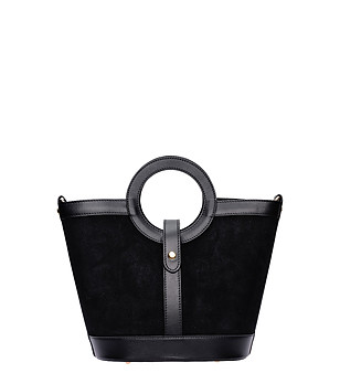 Черна чанта с кръгли дръжки снимка