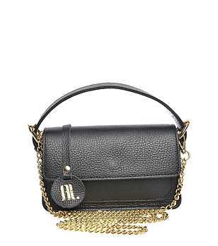 Дамска черна чанта за рамо от естествена кожа снимка