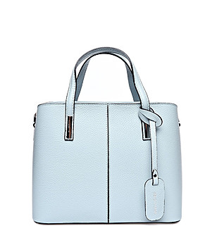 Дамска кожена чанта в светлосин цвят снимка