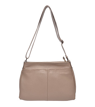 Бежова раменна чанта снимка