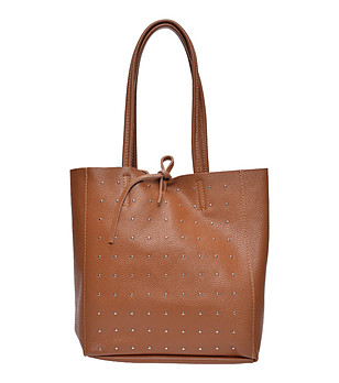 Кафява кожена чанта тип хобо с капси снимка