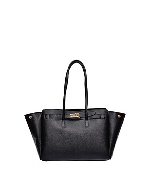 Черна раменна чанта снимка