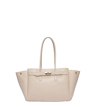 Бежова кожена чанта за рамо  снимка