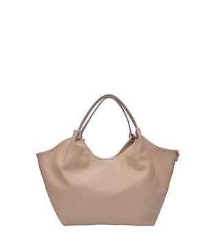 Бежова чанта за рамо  снимка