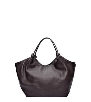 Кафява кожена чанта за рамо  снимка