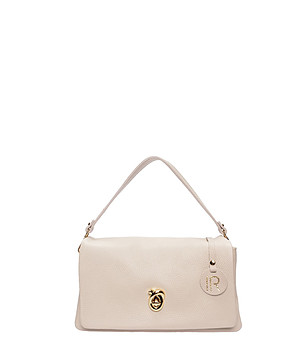 Бежова кожена чанта за рамо  снимка