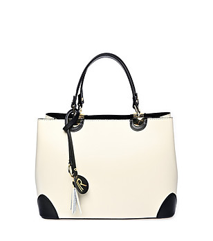 Дамска кожена чанта в бежово и черно снимка