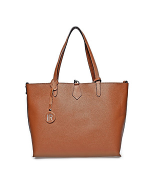 Трапецовидна дамска кожена чанта в цвят коняк снимка