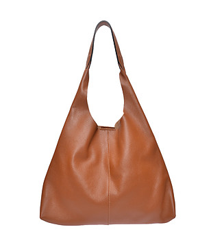 Кафява чанта тип hobo COGNAC снимка