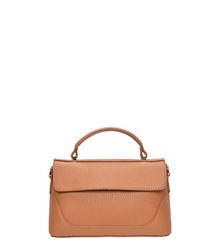 Кожена чанта в конячен цвят COGNAC снимка