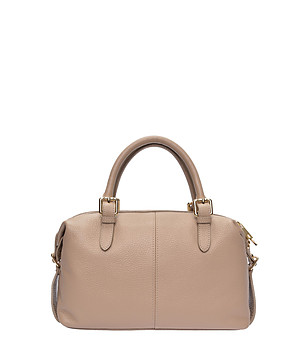 Бежова чанта тип tote FANGO снимка