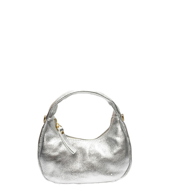 Сребриста чанта тип hobo снимка