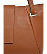 Дамска чанта от естествена кожа в цвят коняк-3 снимка