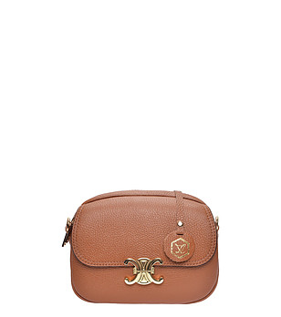 Малка кожена дамска чанта в цвят коняк снимка