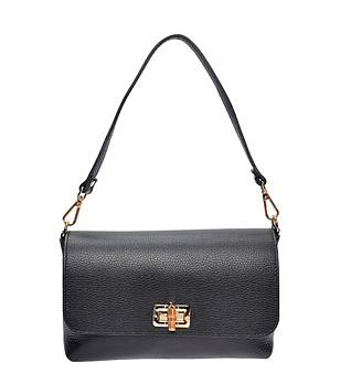 Черна чанта за рамо снимка