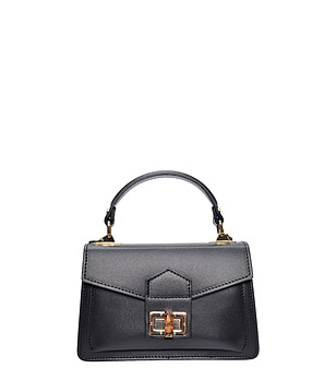 Черна чанта с катарам снимка