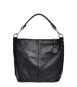 Кожена дамска чанта в черно снимка