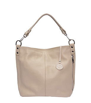 Бежова кожена чанта за рамо снимка