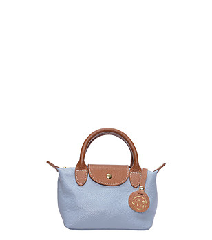 Светлосиня чанта през рамо снимка