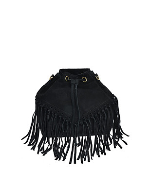 Черна чанта през рамо с ресни снимка