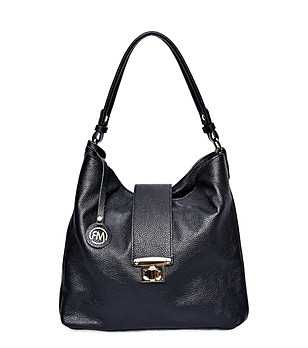 Черна дамска кожена чанта снимка