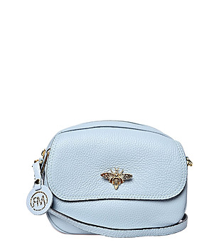 Дамска светлосиня чанта от естествена кожа снимка