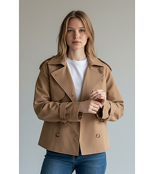 Бежов къс тренч снимка