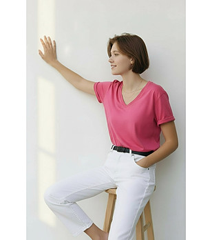Дамска фуксия тениска с V-образно деколте от лен и памук снимка