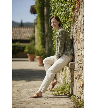 Дамска блуза в каки цвят с туниско деколте KAKI снимка